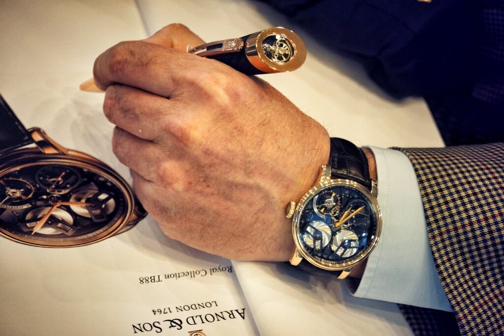 Arnold & Son